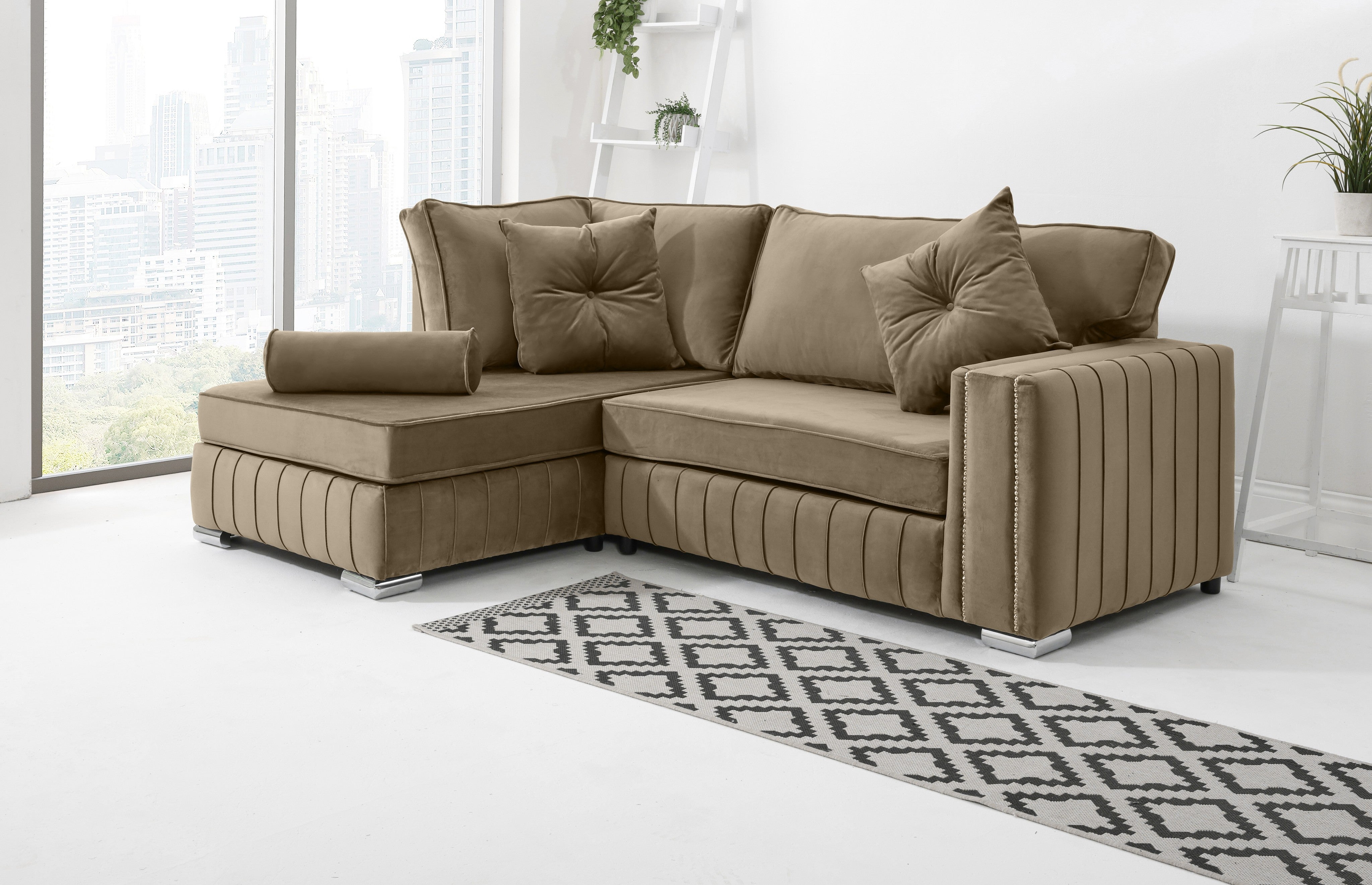 Layla Lounge Fullback + Extra Cushions