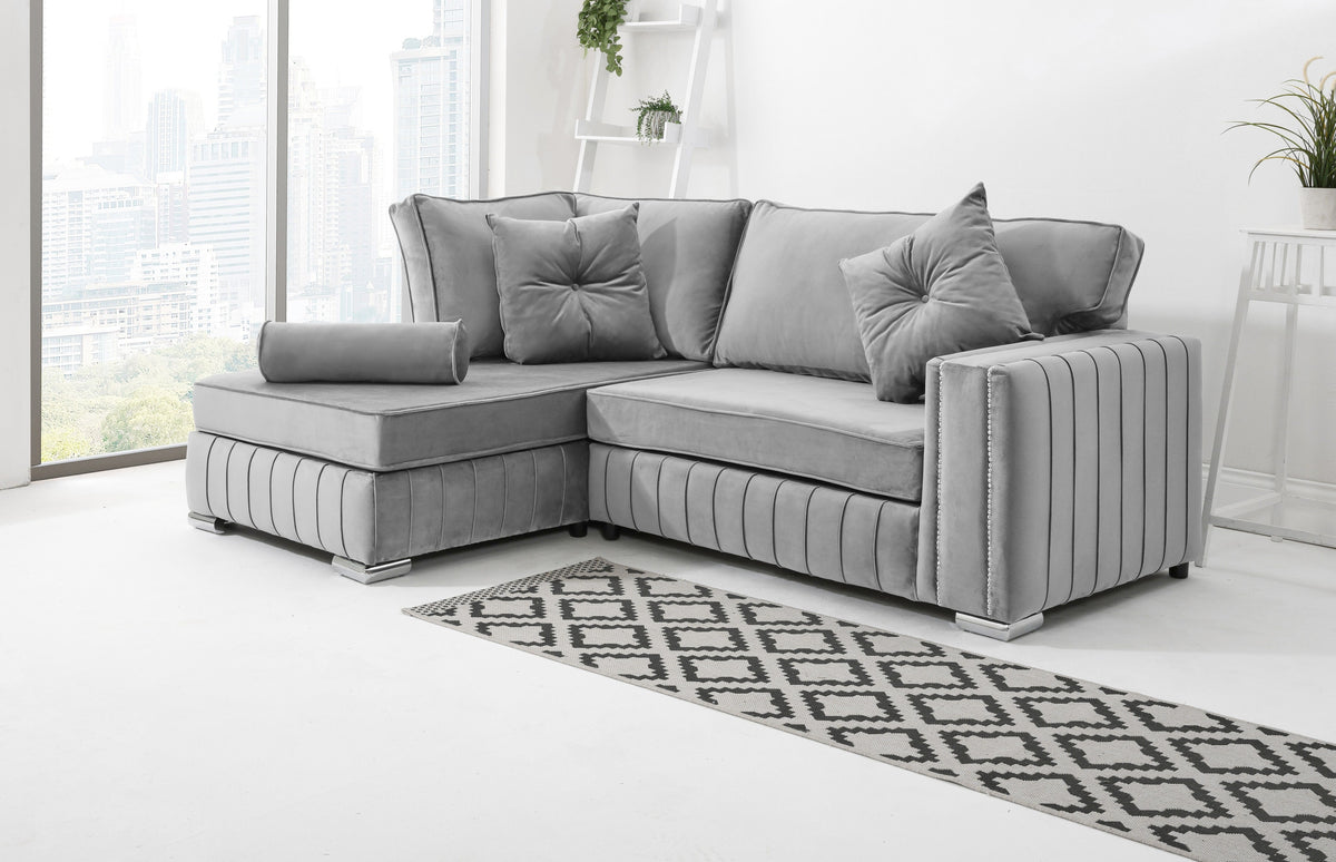 Lyra Lounge Fullback - Facing Left + Extra Cushions
