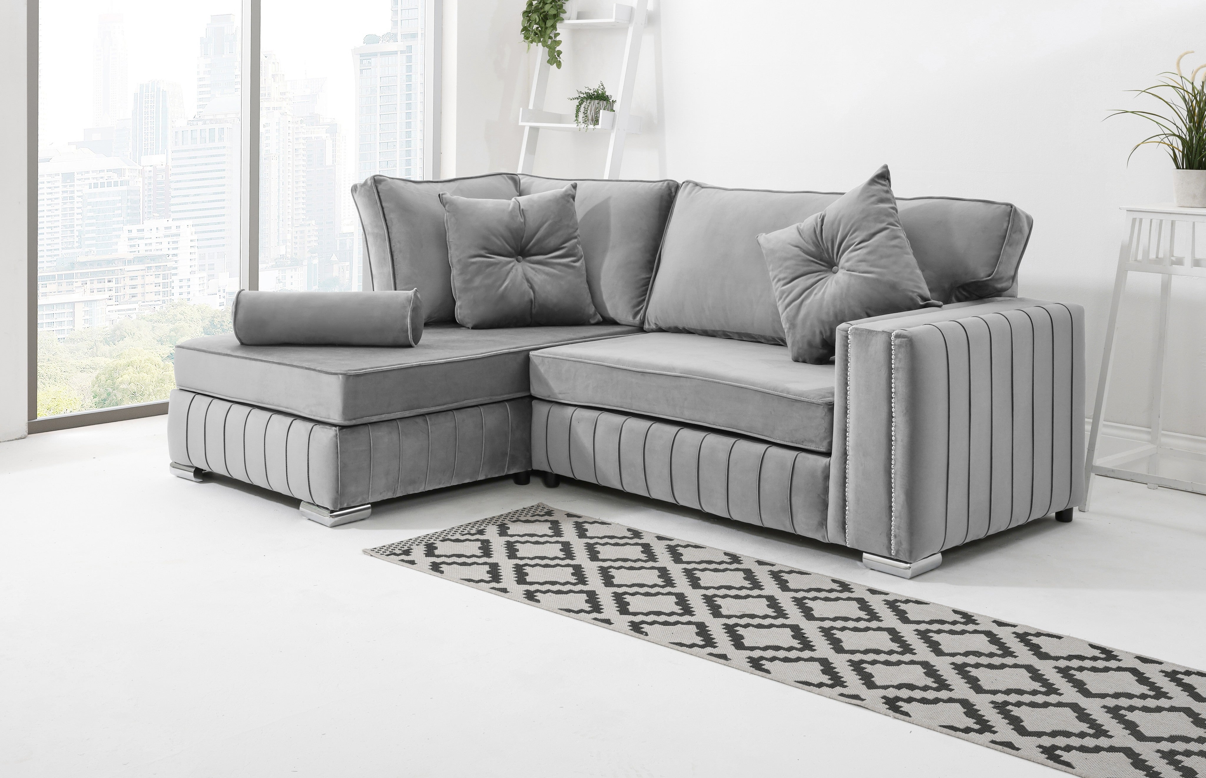 Layla Lounge Fullback + Extra Cushions