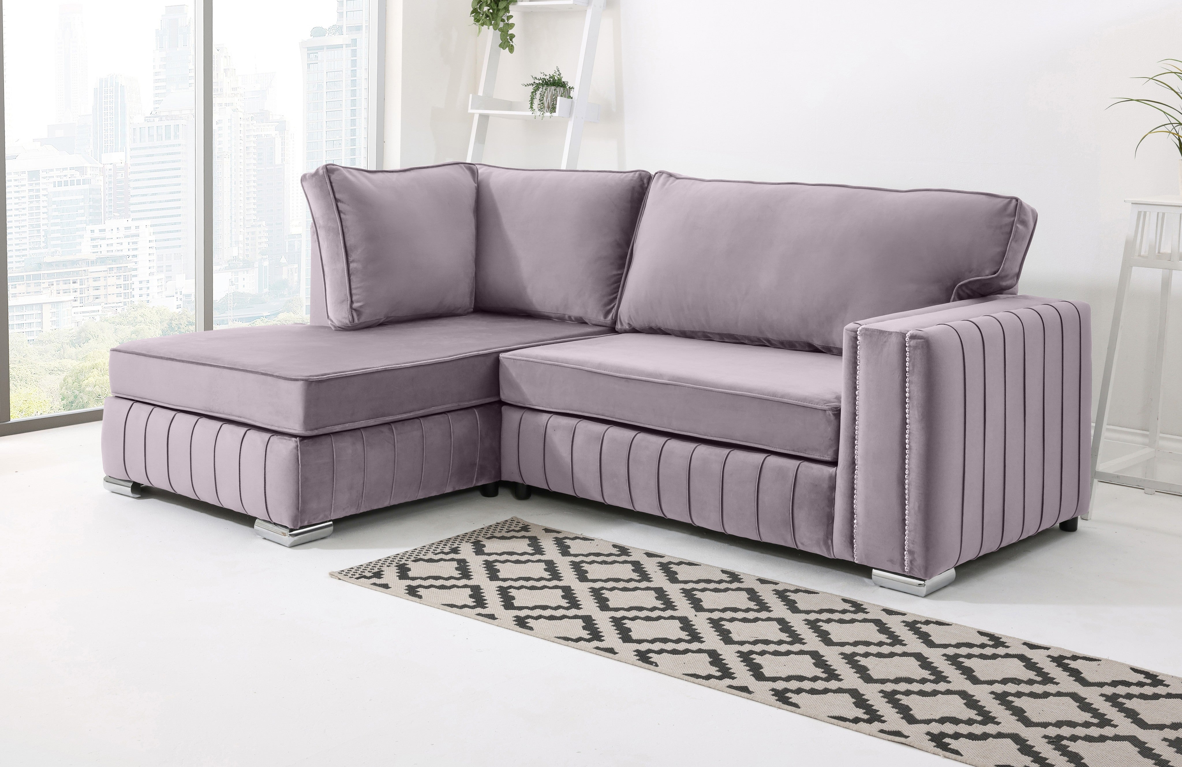 Lyra Lounge Fullback - Facing Left