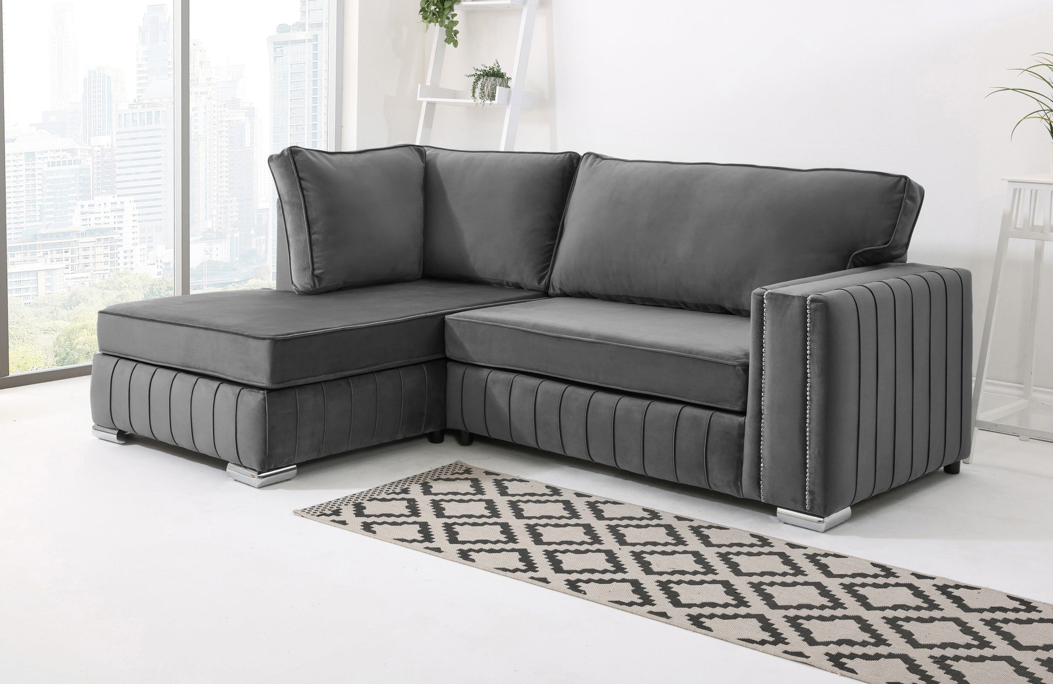 Lyra Lounge Fullback - Facing Left