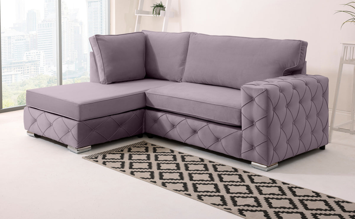 Sikara Lounge Fullback - Facing Left