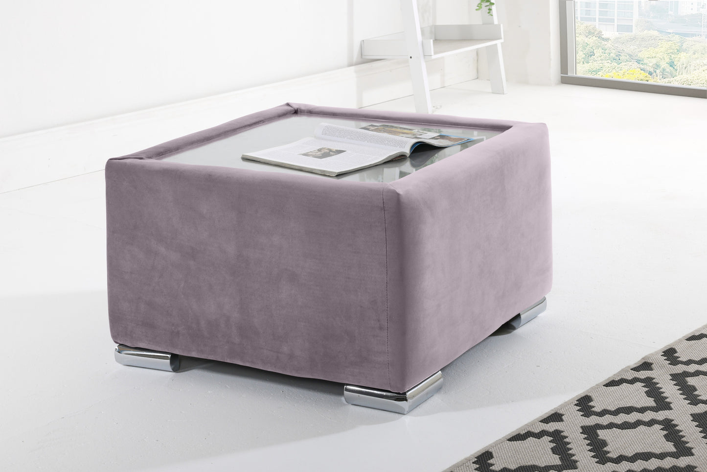 Verona Plush Corner Fullback + Extra Cushions + Diamonds