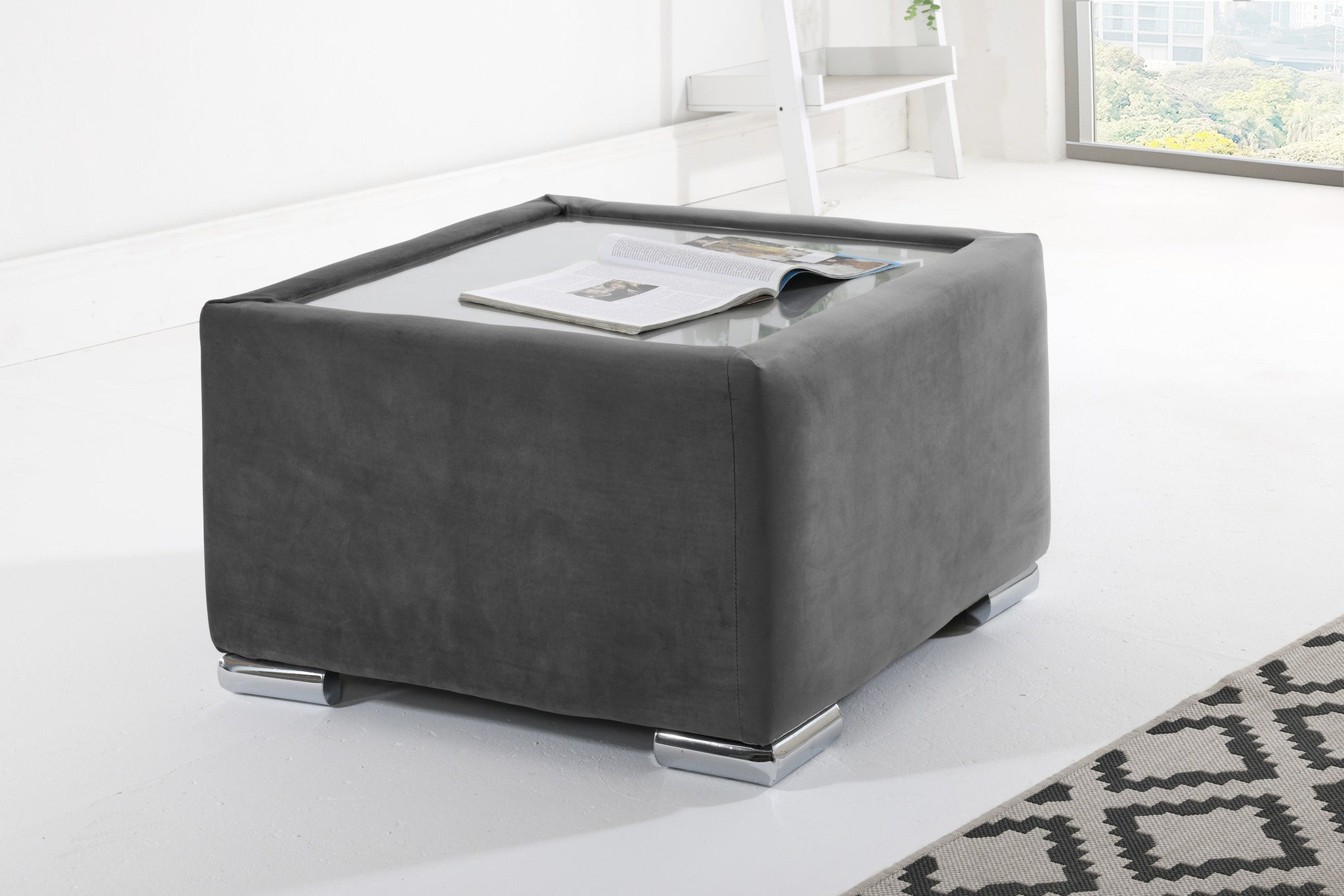 Victoria Chenile Corner Fullback + Extra Cushions
