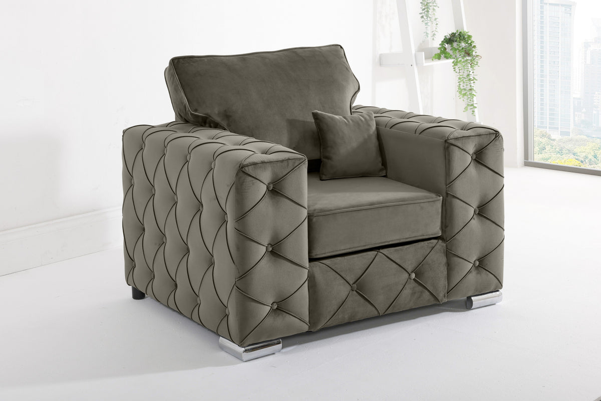 Sikara Corner Fullback - 2c2 + Diamonds+ Bolster / Buttoned Cushions