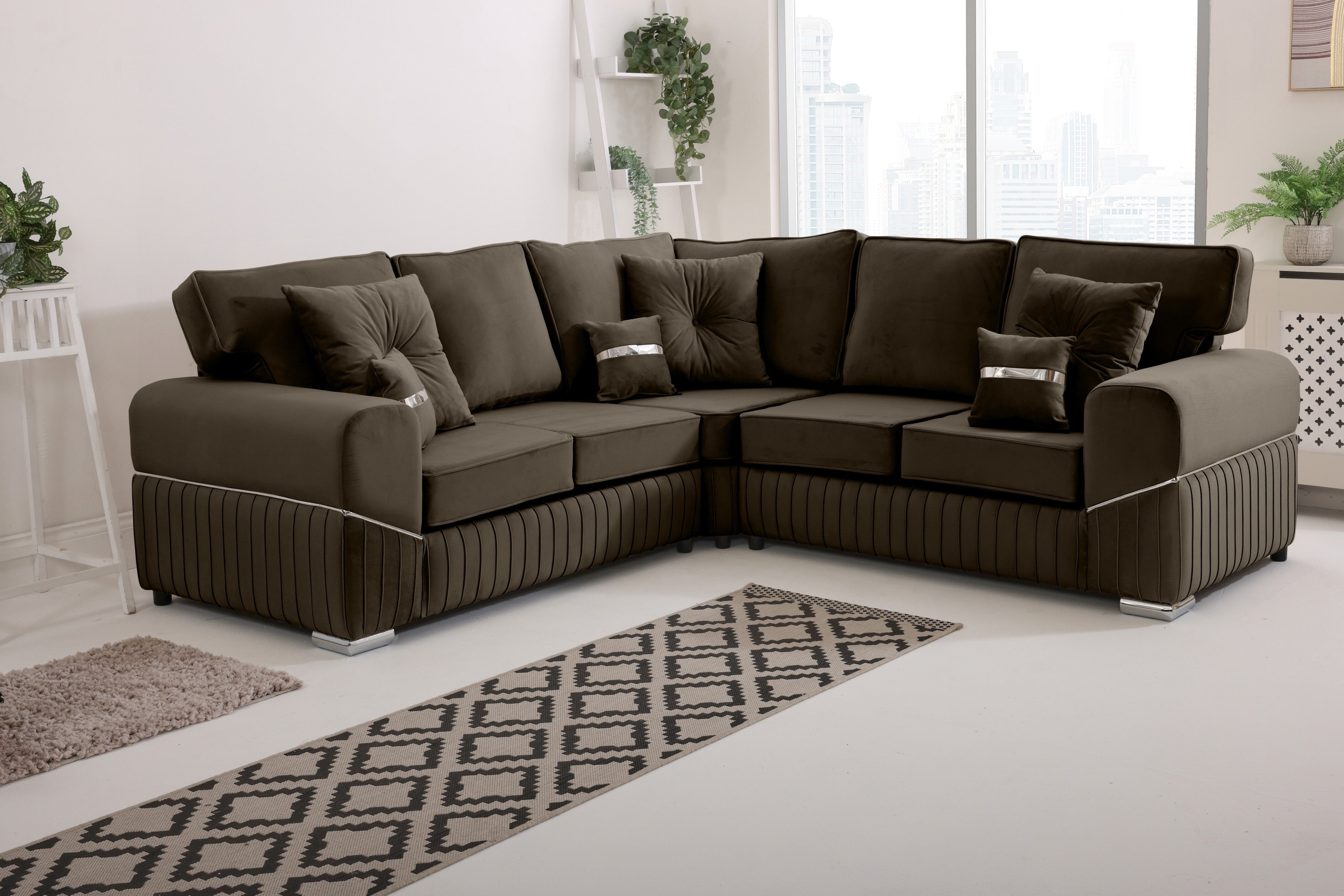 Marenza Corner Fullback - 2c2 - Bolster / Buttoned Cushions