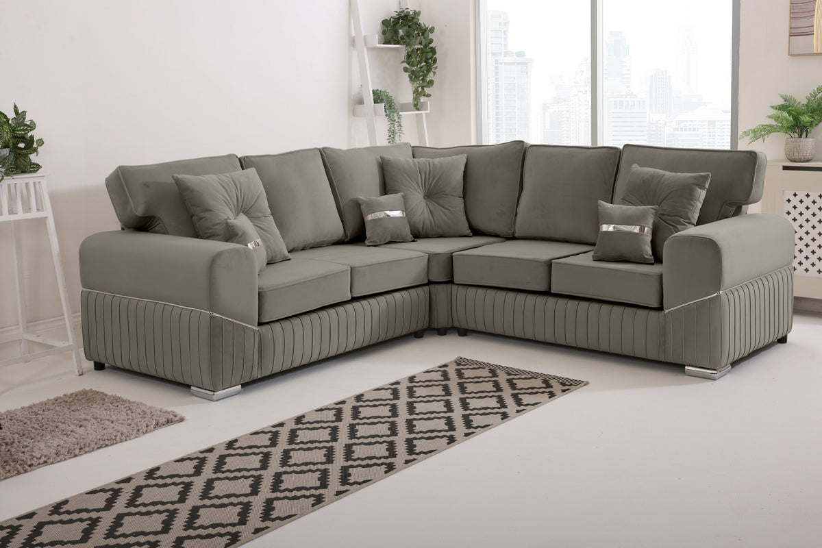Marenza Corner Fullback - 2c2 - Bolster / Buttoned Cushions
