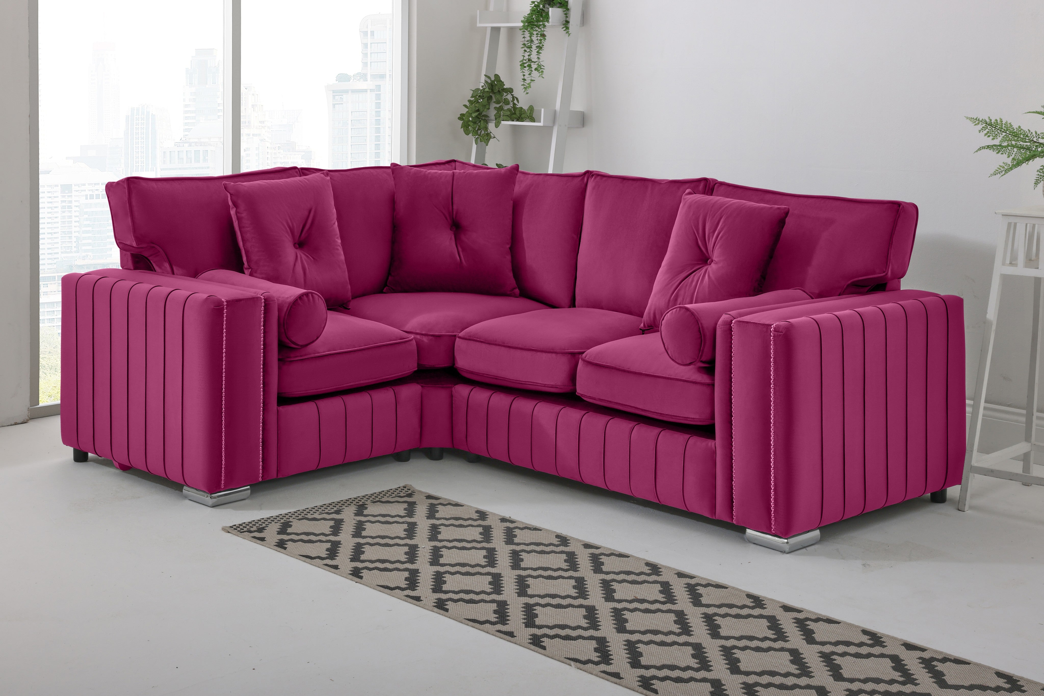 Lyra Corner Fullback - 1c2 + Bolster / Buttoned Cushions