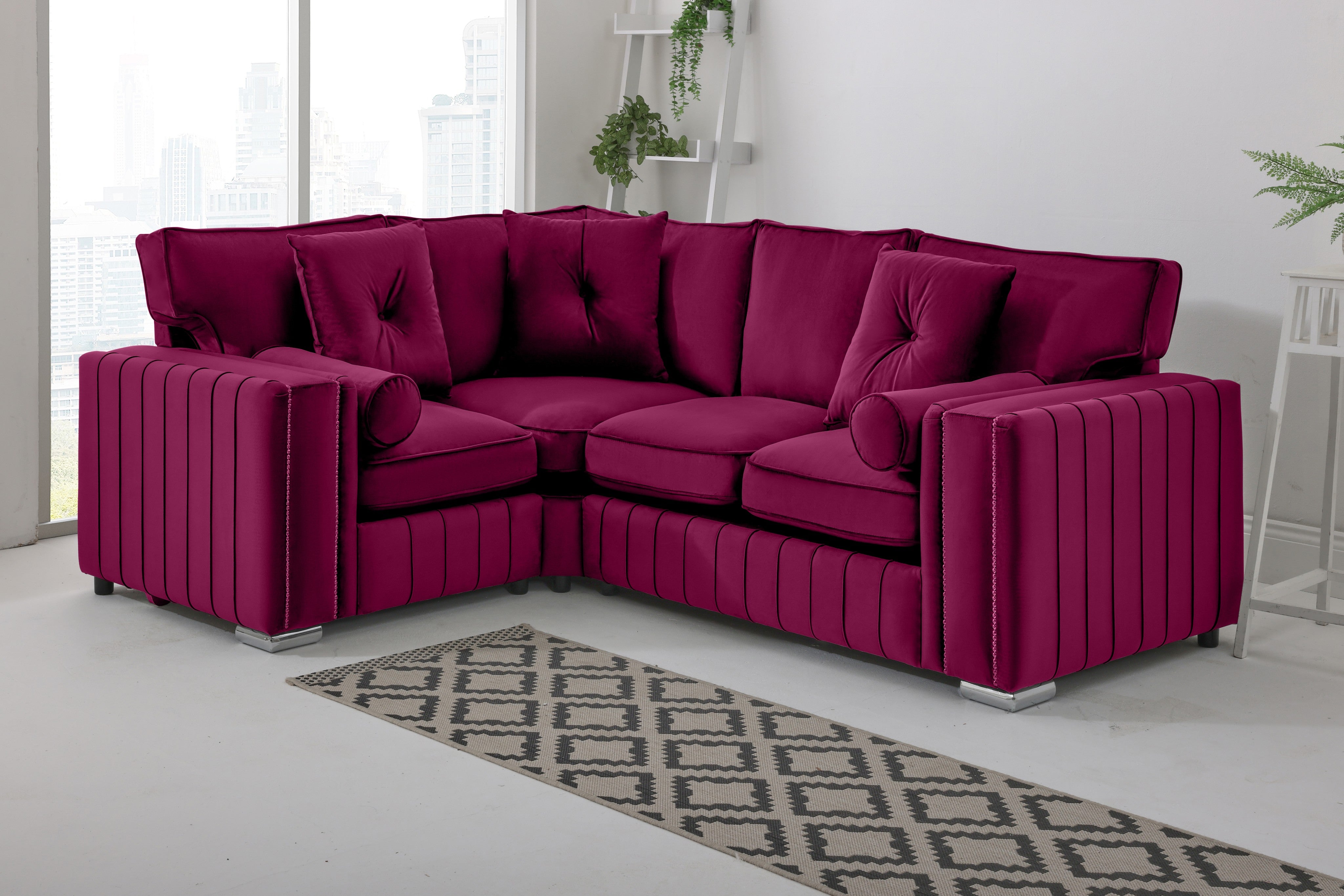Lyra Corner Fullback - 1c2 + Bolster / Buttoned Cushions