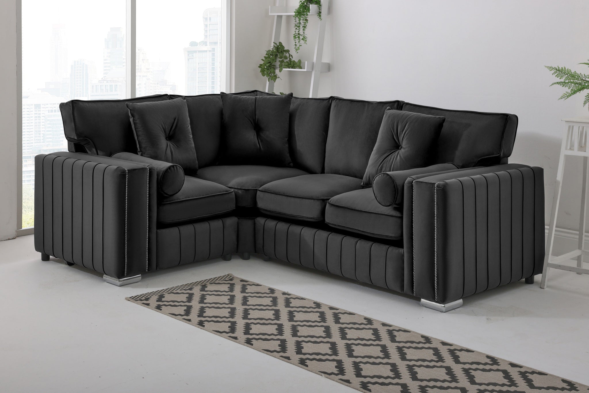 Lyra Corner Fullback - 1c2 + Bolster / Buttoned Cushions
