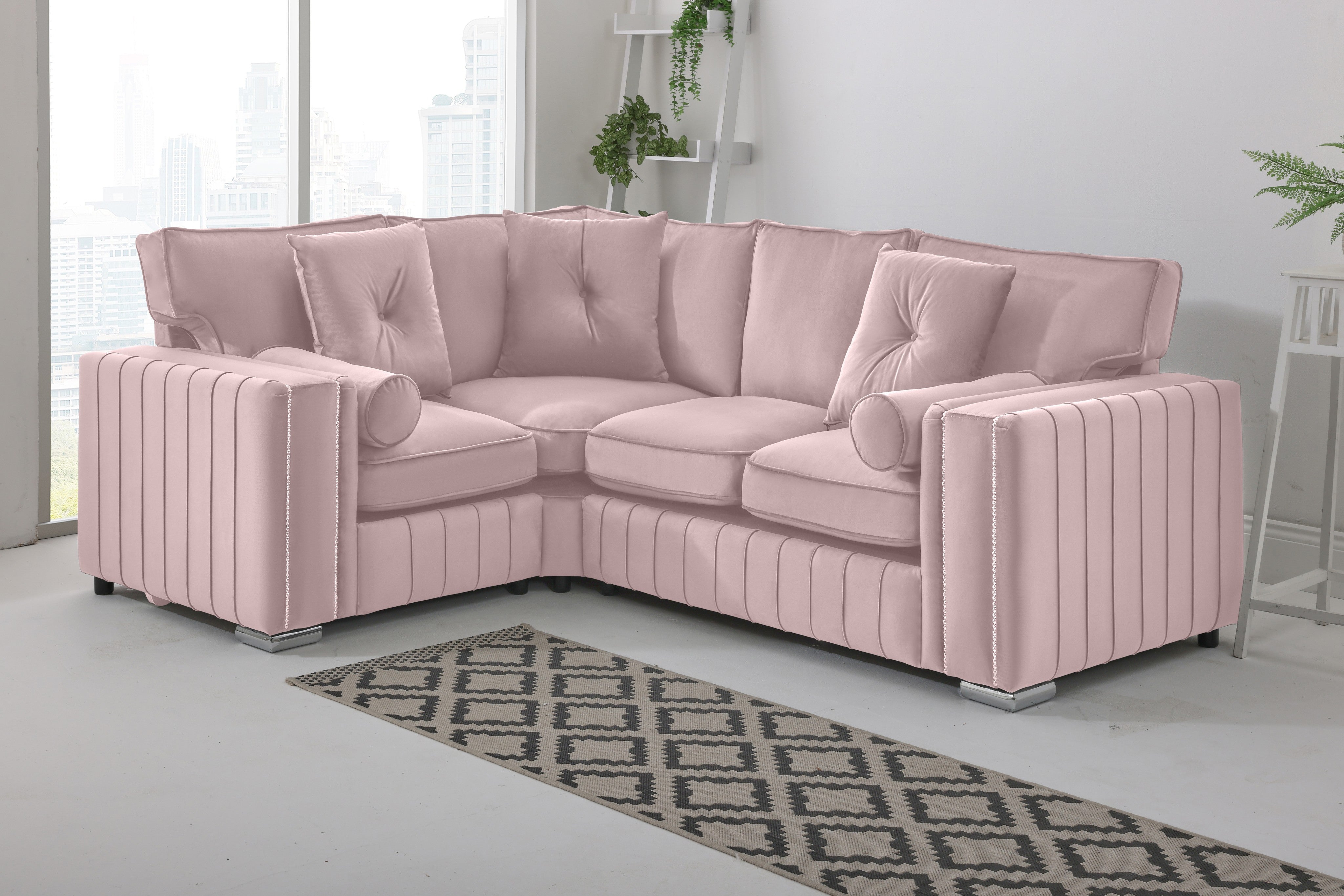 Lyra Corner Fullback - 1c2 + Bolster / Buttoned Cushions