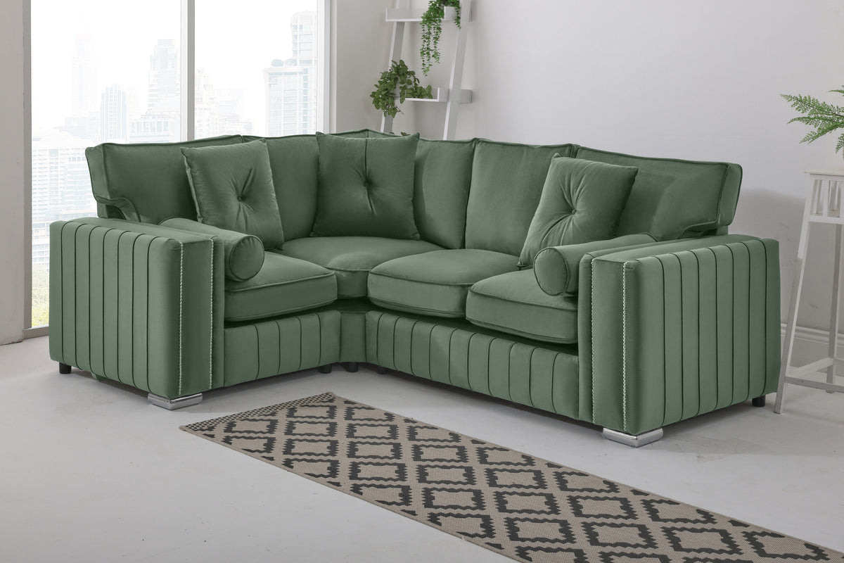Lyra Corner Fullback - 1c2 + Bolster / Buttoned Cushions