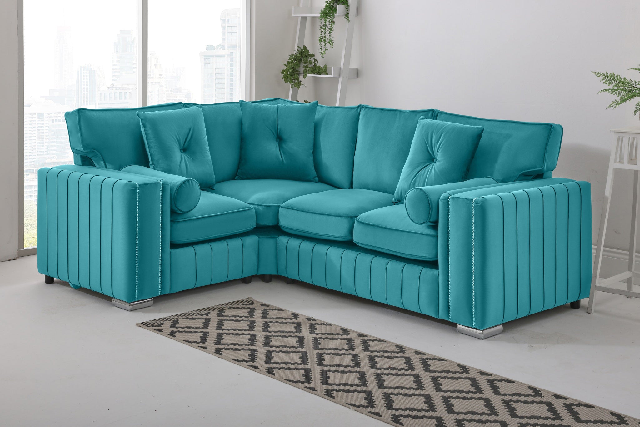 Lyra Corner Fullback - 1c2 + Bolster / Buttoned Cushions