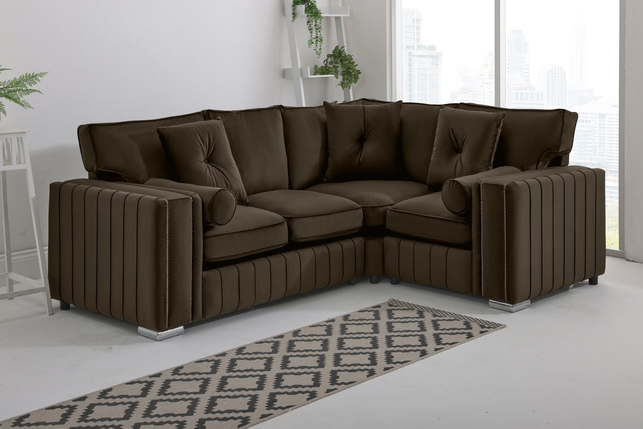 Lyra Corner Fullback - 2c1 + Bolster / Buttoned Cushions