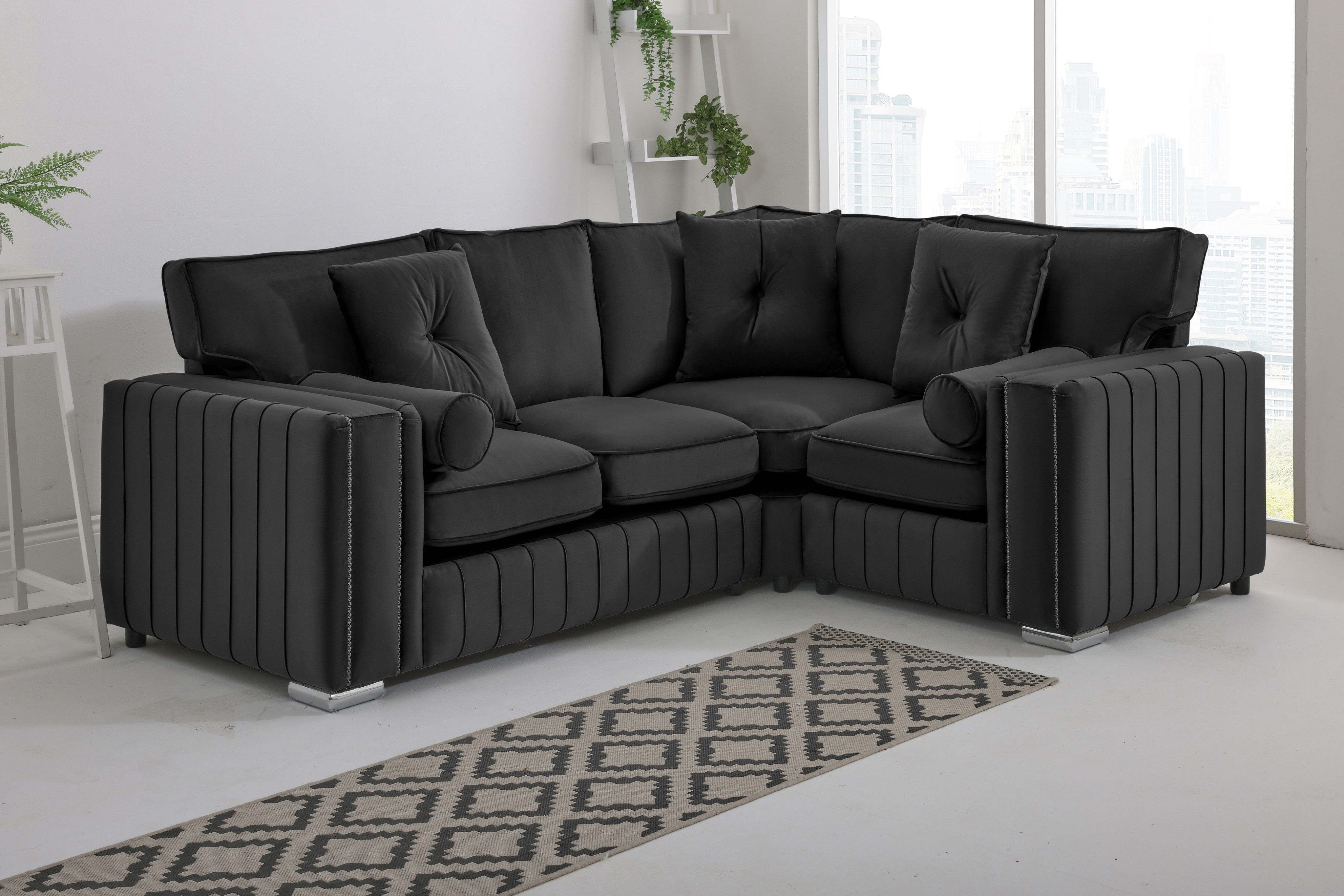Lyra Corner Fullback - 2c1 + Bolster / Buttoned Cushions