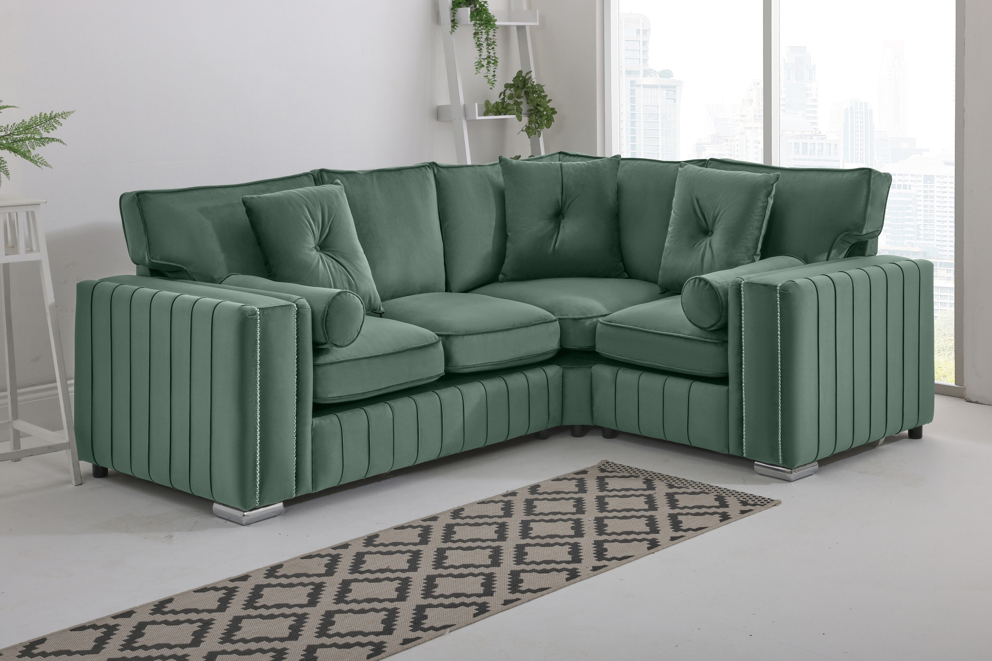 Lyra Corner Fullback - 2c1 + Bolster / Buttoned Cushions