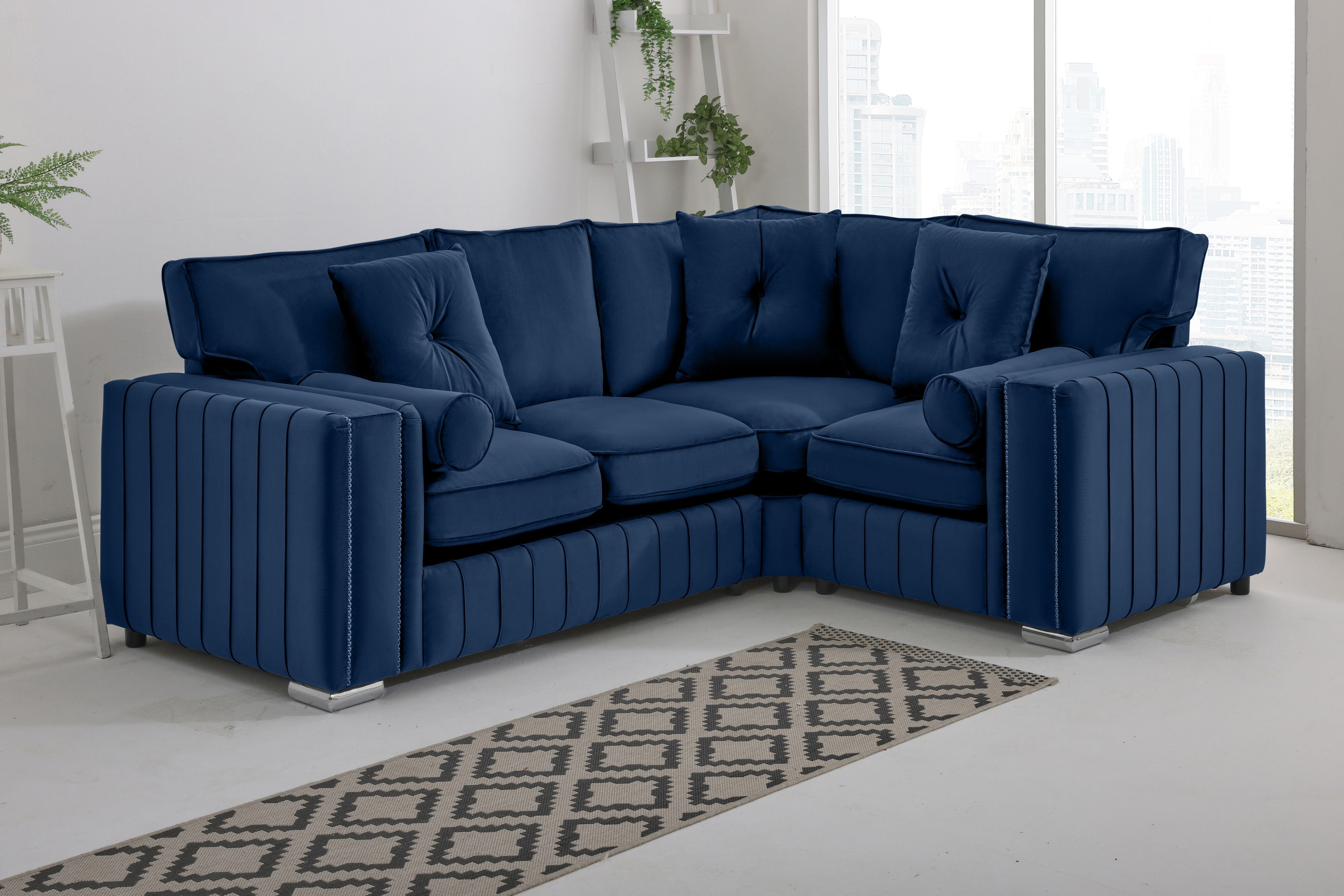 Lyra Corner Fullback - 2c1 + Bolster / Buttoned Cushions