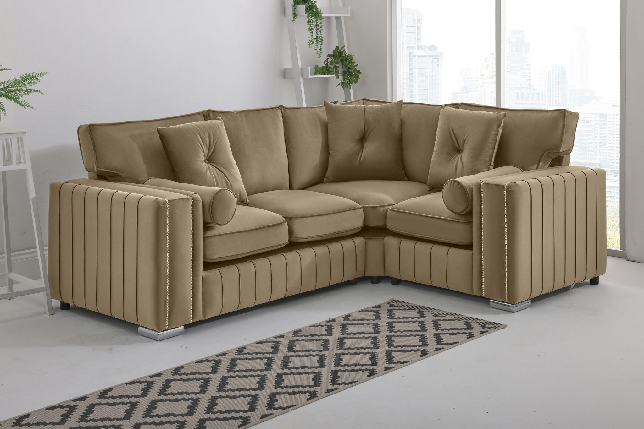 Lyra Corner Fullback - 2c1 + Bolster / Buttoned Cushions