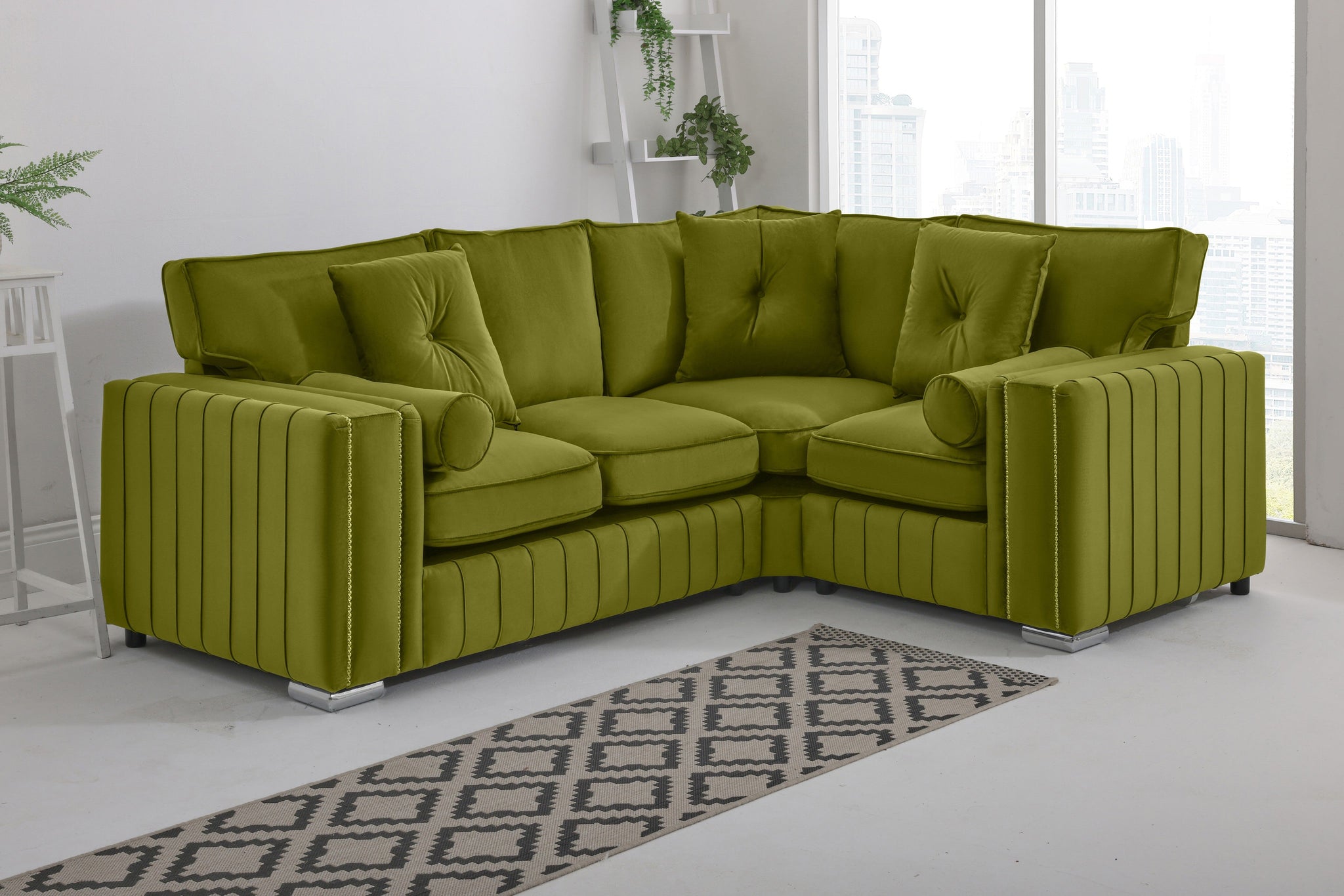 Lyra Corner Fullback - 2c1 + Bolster / Buttoned Cushions