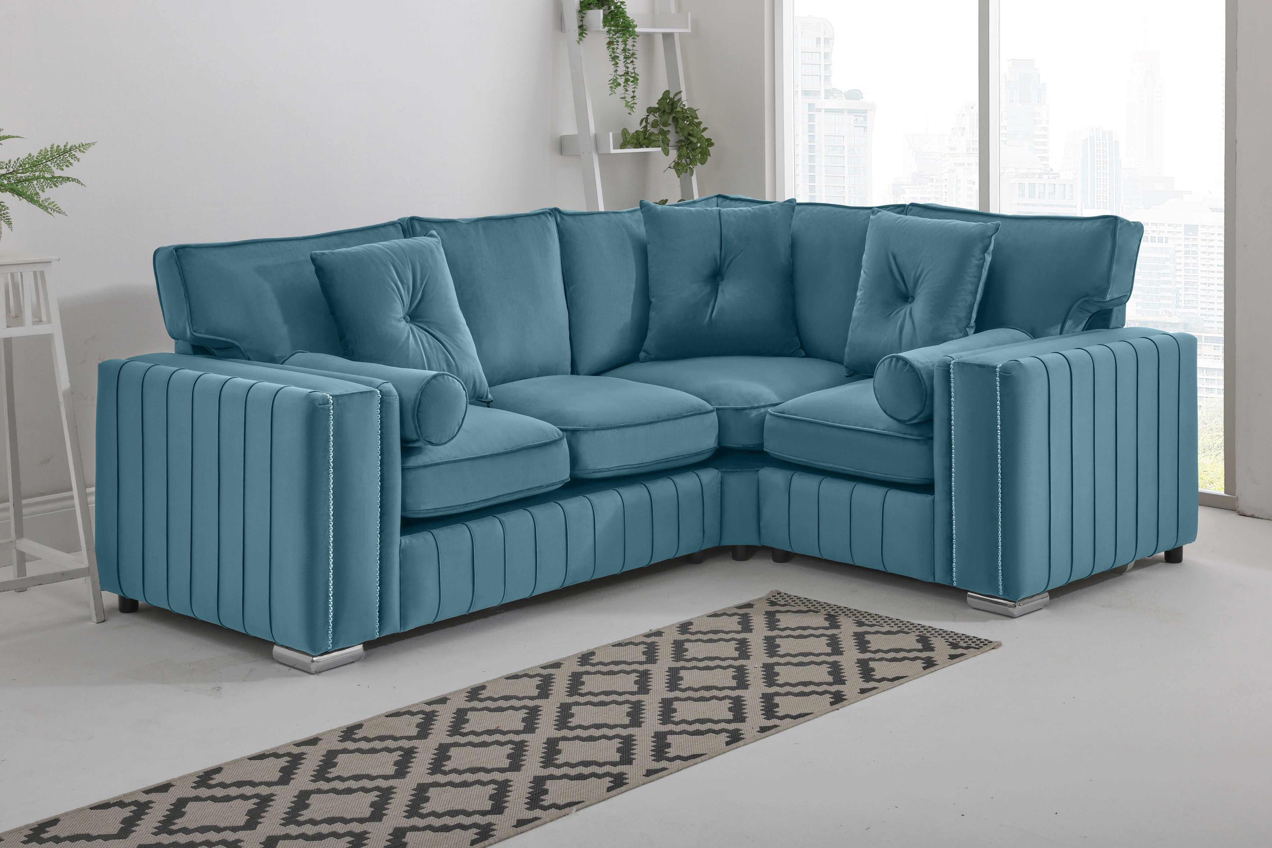 Lyra Corner Fullback - 2c1 + Bolster / Buttoned Cushions