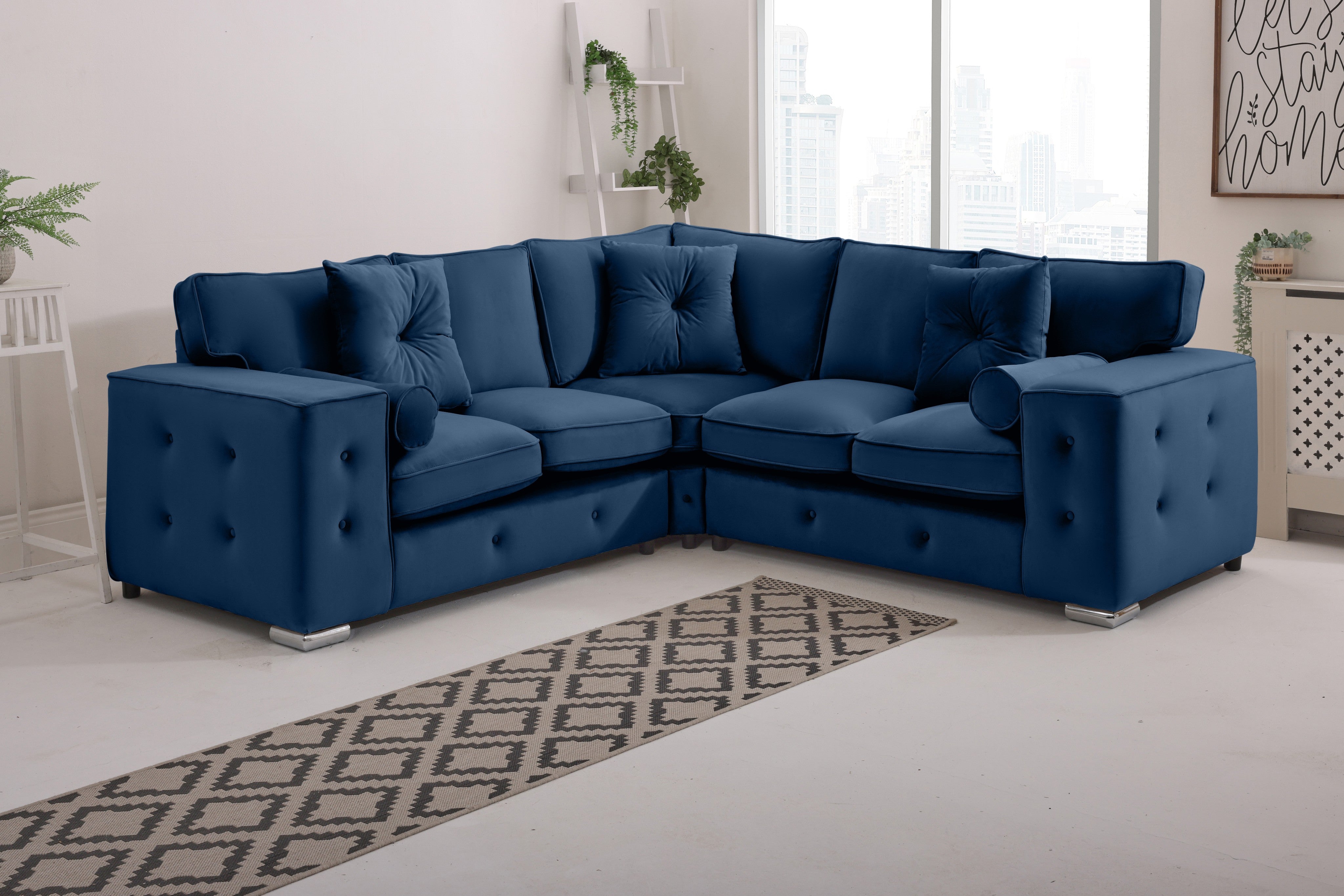 Callen Corner Fullback - 2c2 + Bolster / Buttoned Cushions