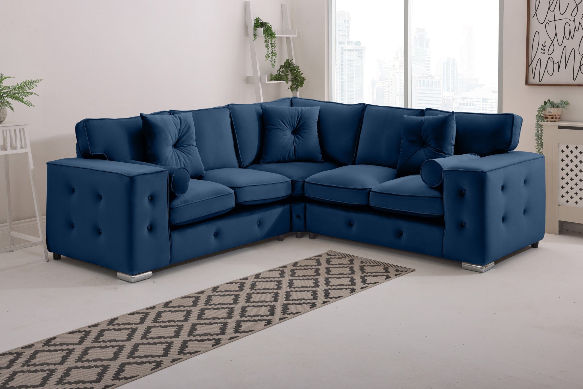 Callen Corner Fullback - 2c2 + Bolster / Buttoned Cushions