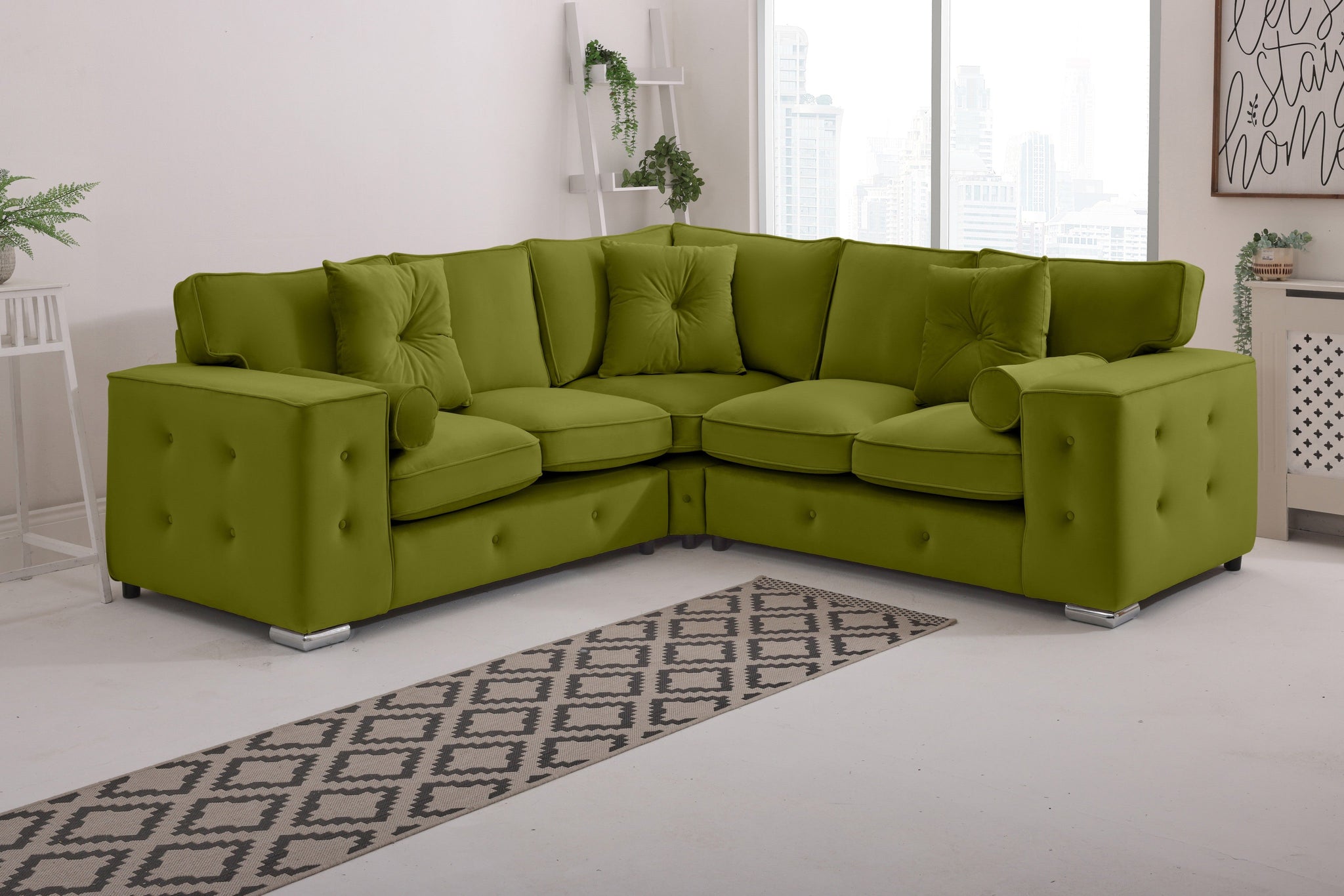 Callen Corner Fullback - 2c2 + Bolster / Buttoned Cushions