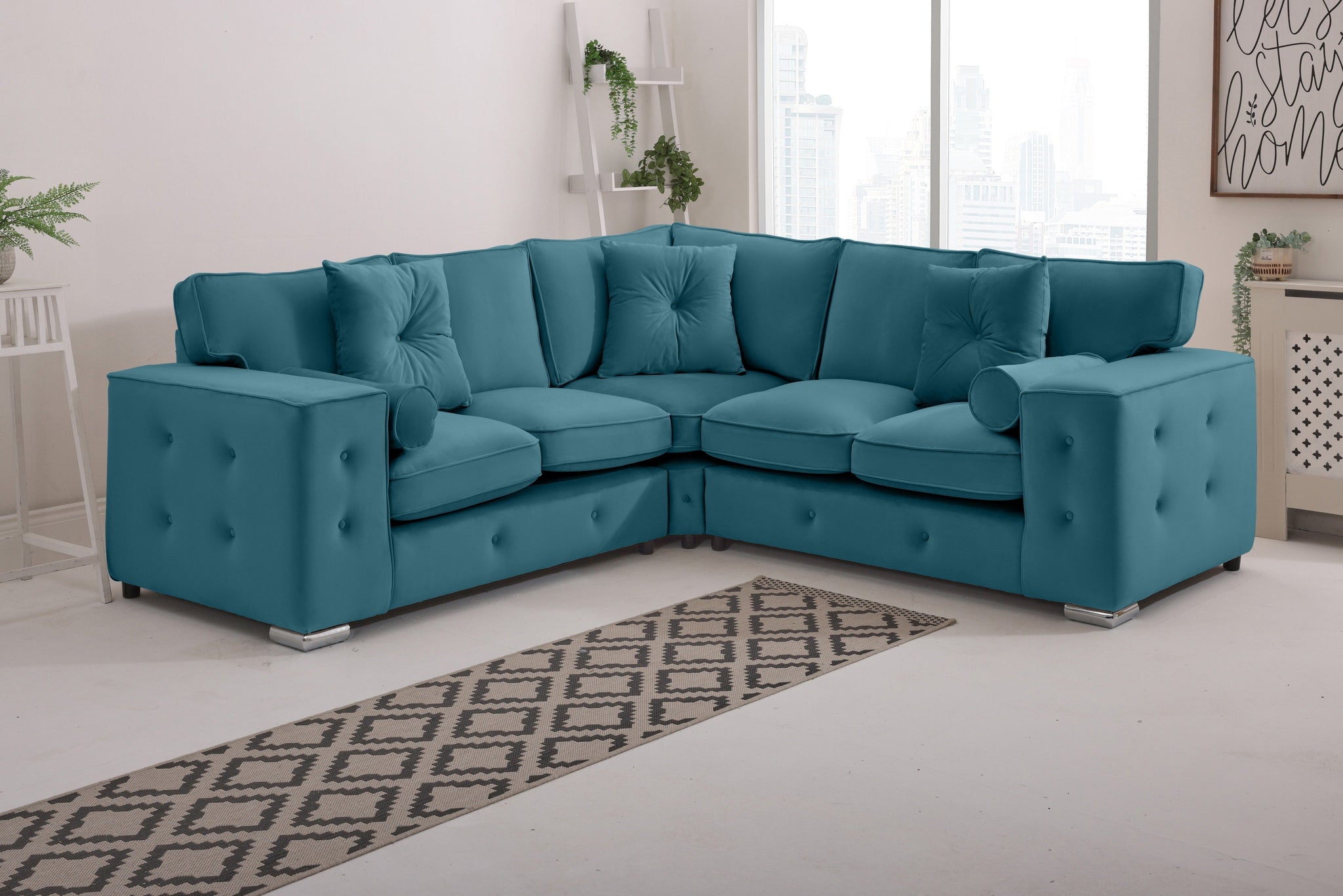 Callen Corner Fullback - 2c2 + Bolster / Buttoned Cushions