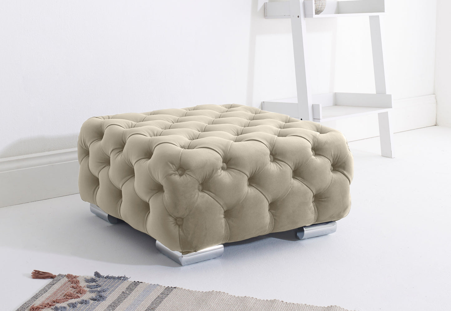 Milano Corner Fullback + Extra Cushions