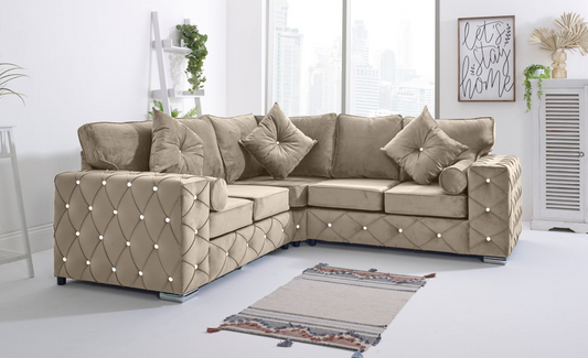 Sikara Corner Fullback - 2c2 + Diamonds+ Bolster / Buttoned Cushions